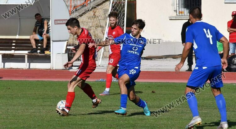 “Саяна Хасково” нанесе първа загуба на “Спартак”