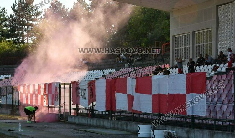 “Саяна Хасково” нанесе първа загуба на “Спартак”