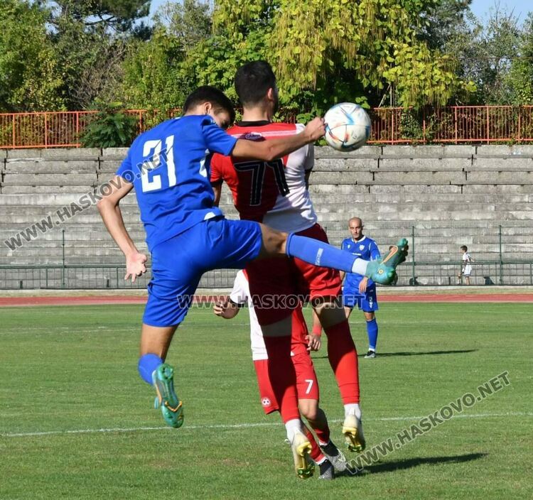 “Саяна Хасково” нанесе първа загуба на “Спартак”