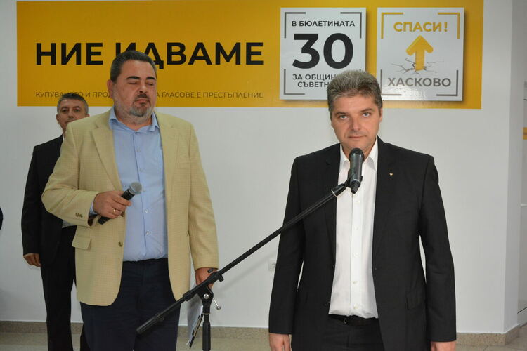 Кандидатите за съветници от „Спаси Хасково“ – „Ние идваме“ с идеи за справяне с пътния трафик и обновления