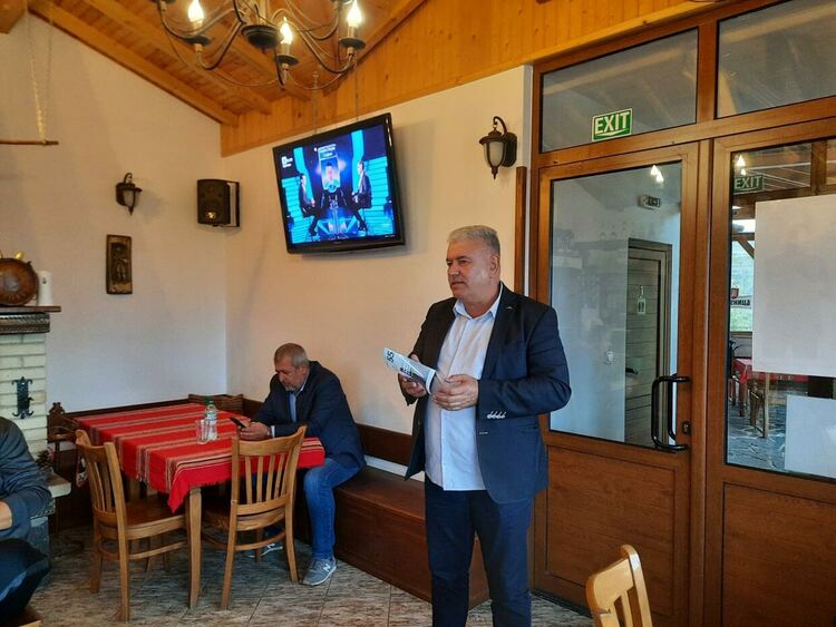 Жителите на Тикале към Сабрутев: Маркуч има във всяка къща, вода в резервоара няма