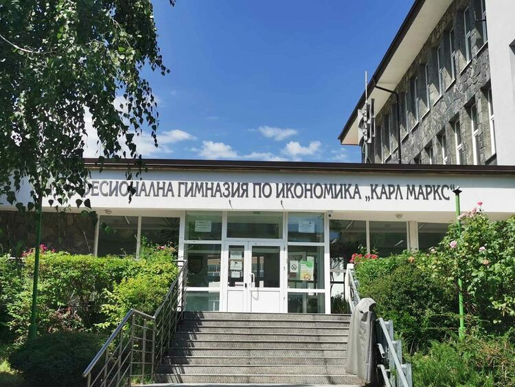 Кандидатът за общински съветник от ГЕРБ Иван Стоев: Смолян е „образователно чудо“ и това има своето обяснение