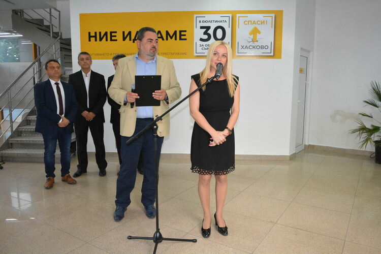 Кандидатите за съветници от „Спаси Хасково“ – „Ние идваме“ с идеи за справяне с пътния трафик и обновления