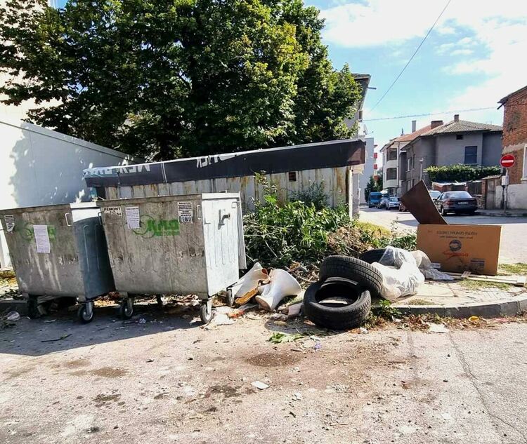 Поредна акция за събиране на едрогабаритни отпадъци и непотребни мебели в Асеновград 