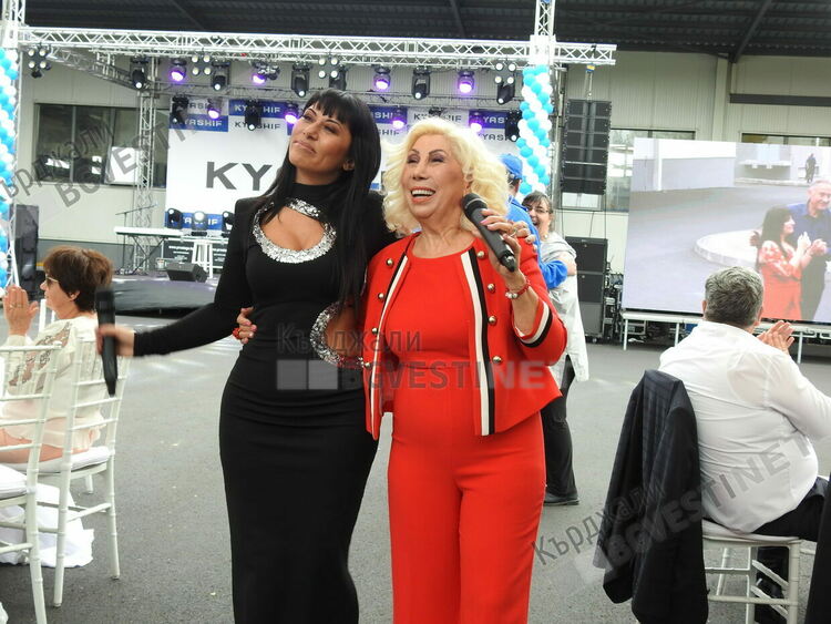 Тържество на българската музика в Джебел, инж.Кяшиф подари празник на работниците си