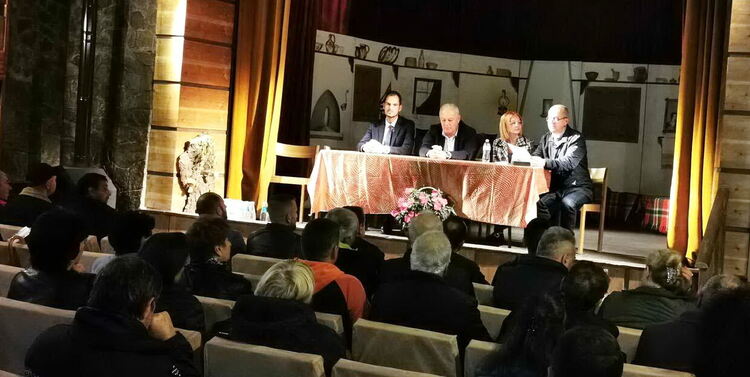 Кандидатът за кмет на Смолян Николай Мелемов: 12 години не вдигахме данъци, връщахме стари дългове и пак свършихме много работа/ галерия/