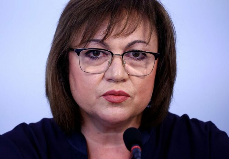 Нинова призова Борисов да подкрепи вота на недоверие към правителството