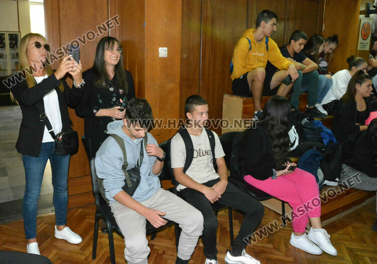 Психиатър: Огромен брой деца отключват тежки психиатрични усложнения заради наркотици