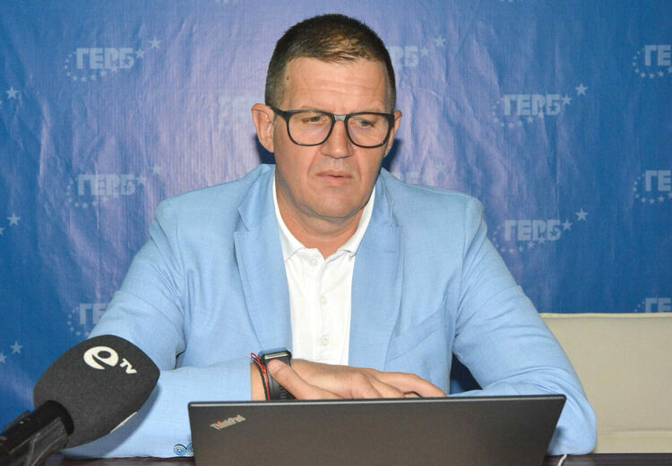 Станислав Дечев запазва  летище „Узунджово“ в програмата си за развитие и управление на Хасково