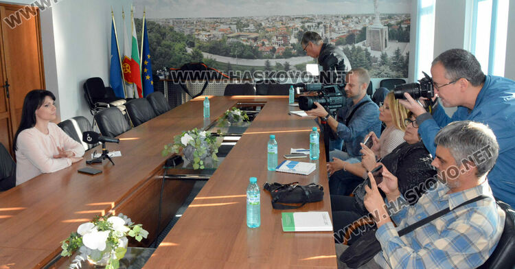 Заместник-кметът на Хасково Мария Вълчева с призив за политическа коректност към кандидатите за кметския стол