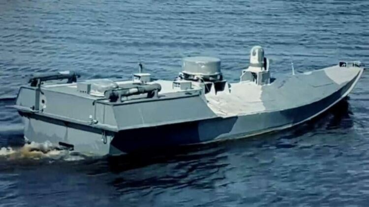 Морски малчо пак разплака Черноморския флот - удари ракетоносеца Буян-М и кораба Павел Державин