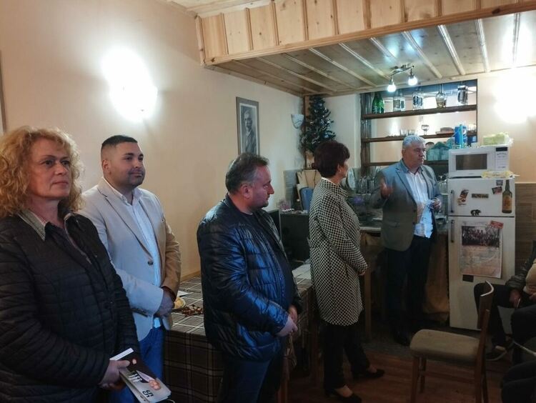 Стефан Сабрутев в Левочево: Не чакам подкрепа от партиите, а от жителите на община Смолян