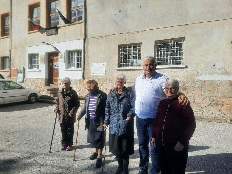 Стефан Сабрутев в Левочево: Не чакам подкрепа от партиите, а от жителите на община Смолян