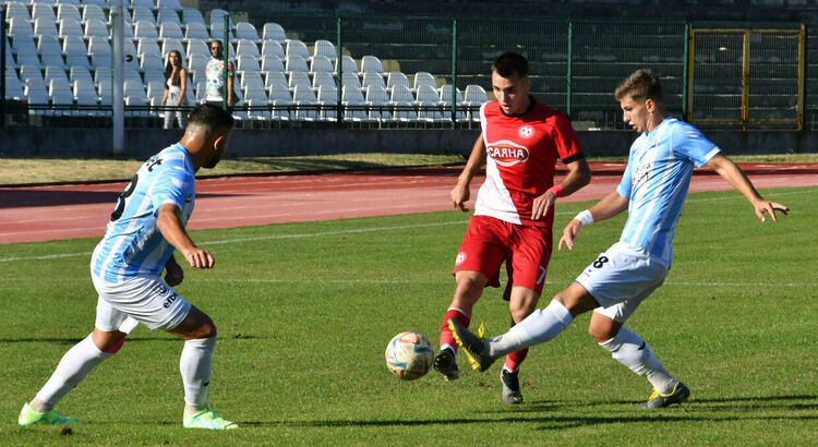 Десетима от „Созопол“ препънаха „Саяна Хасково“