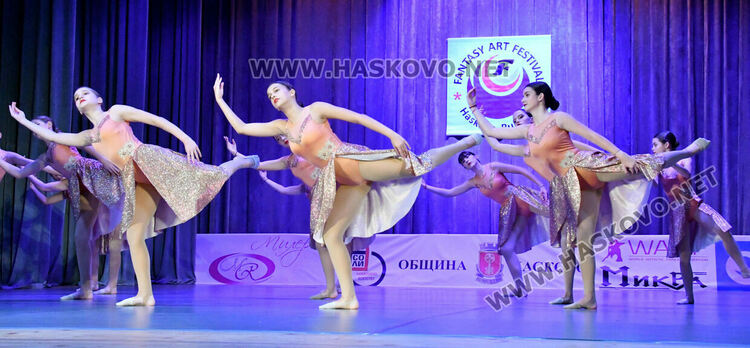 600 таланти се включиха в Арт фестивал „Фантазия“ в Хасково