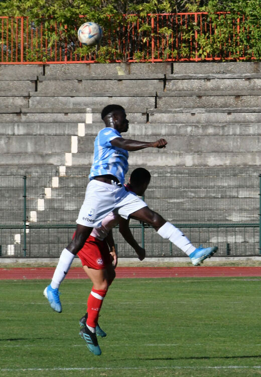 Десетима от „Созопол“ препънаха „Саяна Хасково“