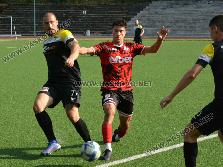 “Хасково 2022” и “Свиленград” не се победиха в дерби мач