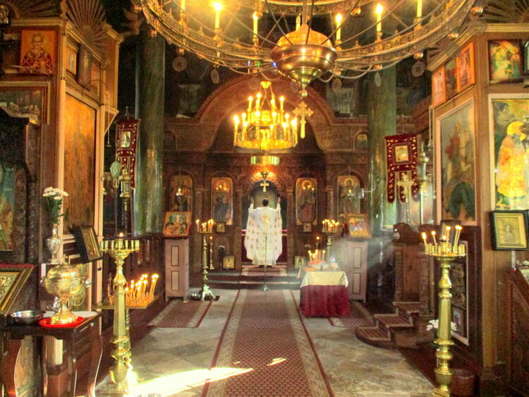 Отец Васил към децата: &bdquo;От вас искам един хубав и красив плод!&ldquo;