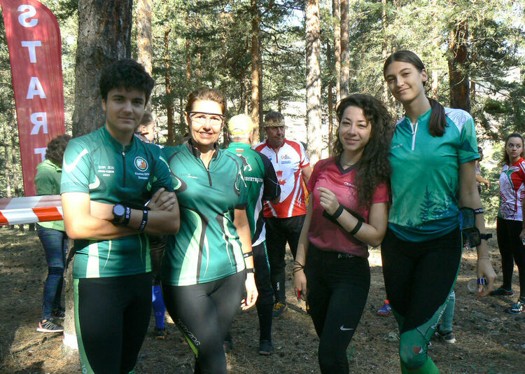 "Компас 1994" с достойно представяне на Нощния индивидуален шампионат по спортно ориентиране