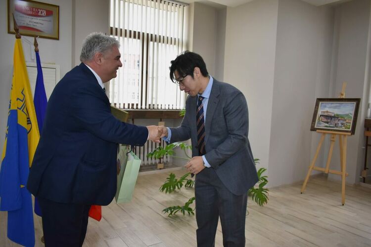 Делегация от Китай посети община Асеновград 