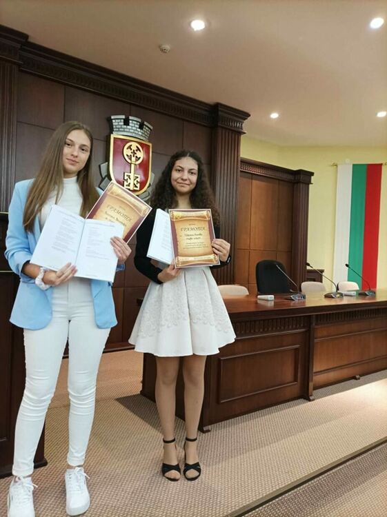 Поредни литературни отличия за паисиевци