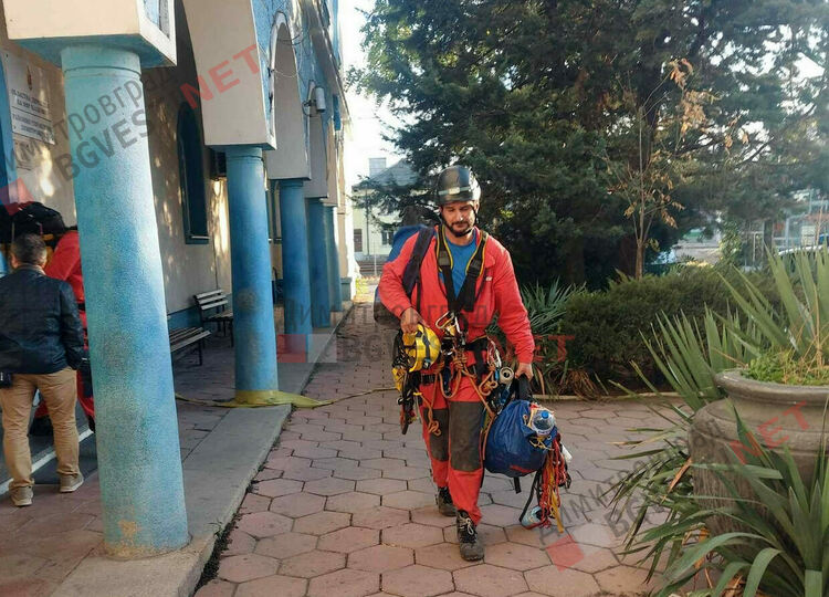 Заличи ли българският трибагреник "ПРЕСТЪПЛЕНИЕ"-то върху кулата на ТЕЦ "Марица 3" - Димитровград?