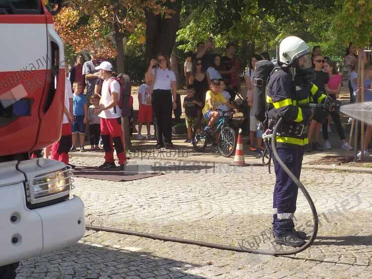 3 пожара за ден в областта,единият с материални щети