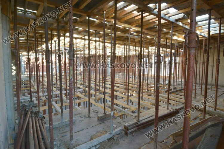 Водосвет на празника на свети Йоан Рилски в храма в кв. „Орфей“