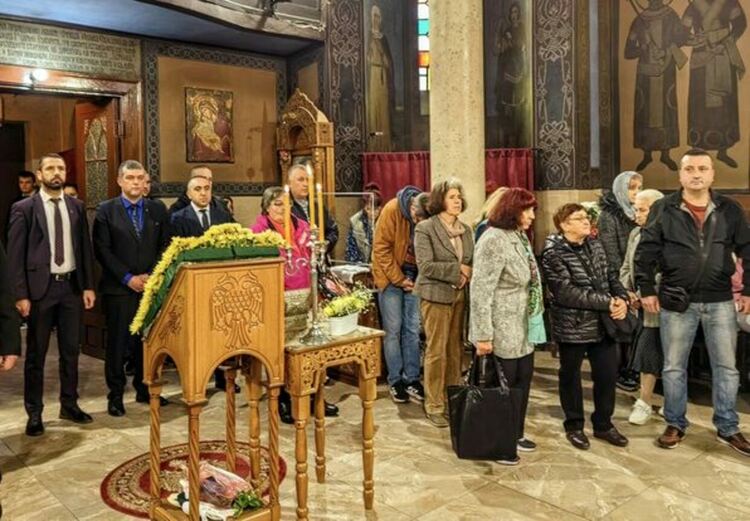 Тържествена света литургия бе обслужена в храм „Свети Иван Рилски“ по повод празника на светеца и деня на град Перник