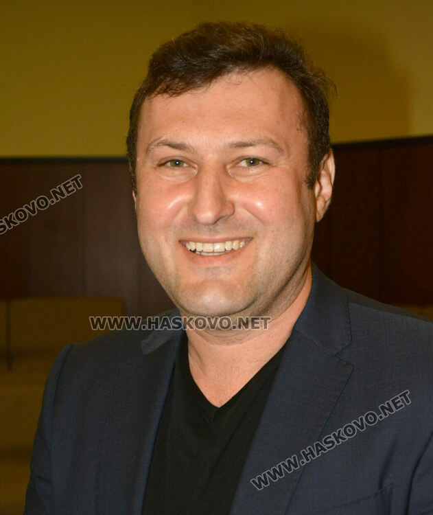 Потомствен лекар с немска диплома оглави отделението по Урология в МБАЛ -Хасково