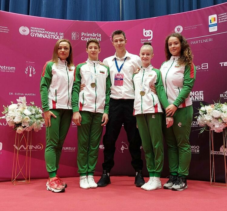 Седем медала за "Мега спорт" на Балканските игри по аеробика в Румъния