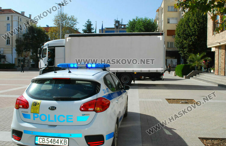 Бюлетините за местния вот пристигнаха в Хасково с прецедент-без тези за Тополовград