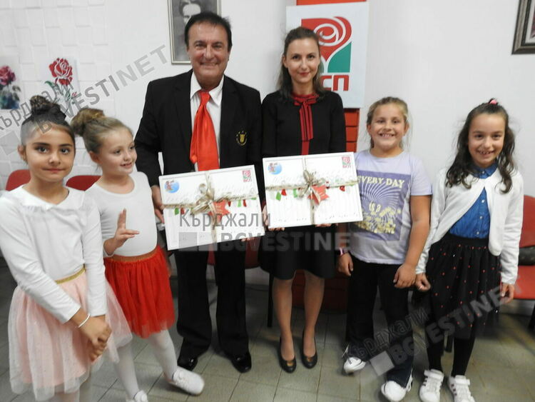 Багдасаров и Карабоюкова на рождения си ден:Пожелаваме си да сме кметът и председателят на местния парламент след вота!/снимки/