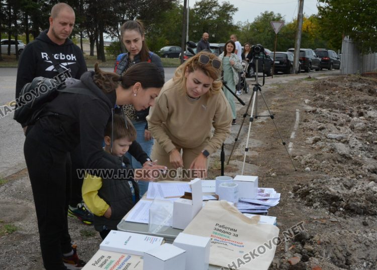 Край кв. “Орфей“ ще ухае на люляци