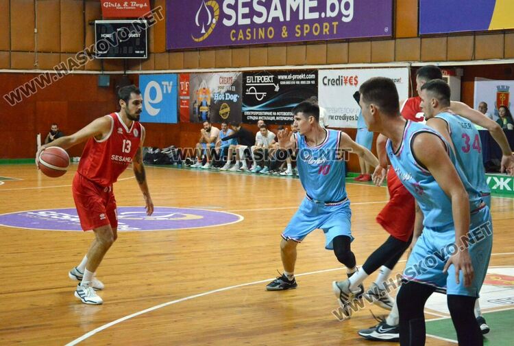 3 от 3 за баскетболния „Хасково“ 
