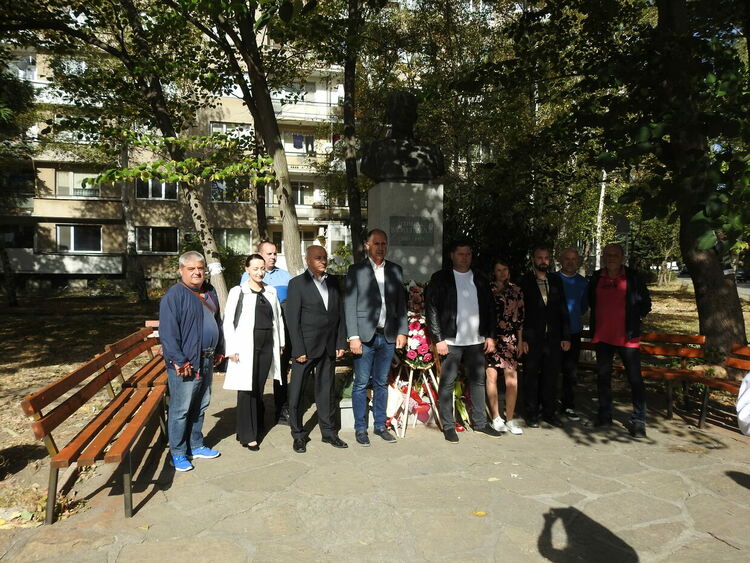 Митко Синабов,кандидат за кмет на Кърджали:Предлагам екип от професионалисти,доказали се в сферата на управлението	