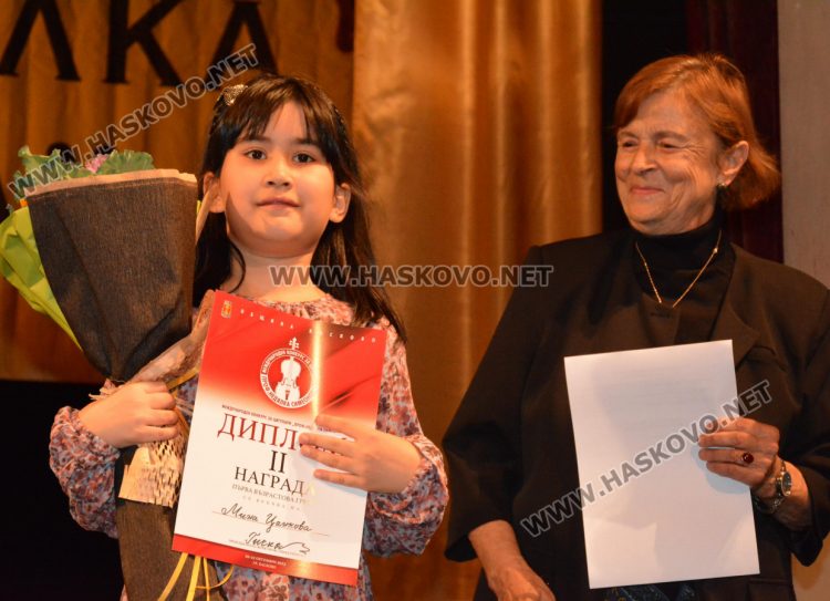 С награди и лауреатски концерт завърши Международния конкурс за млади цигулари 