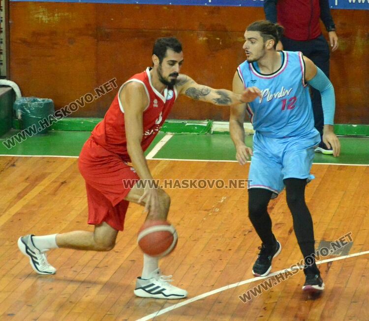 3 от 3 за баскетболния „Хасково“ 