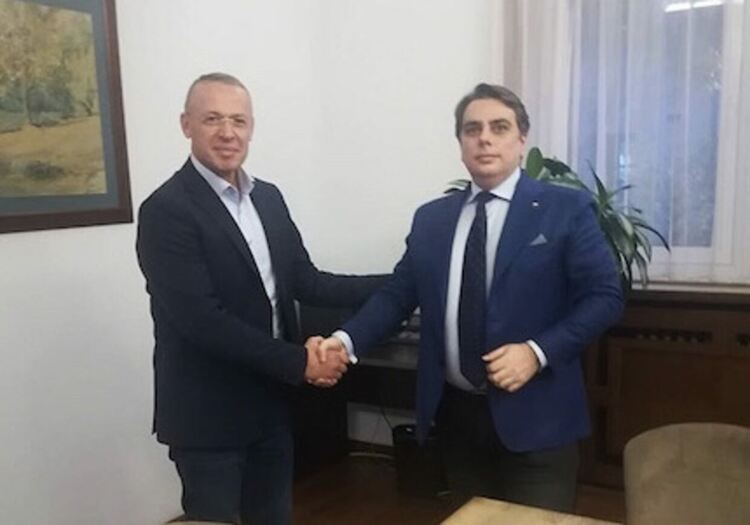 Асен Василев изрази пълна подкрепа за независимия кандидат за кмет на Хасково Николай Ставрев