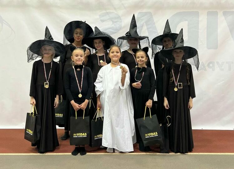 Пет медала за гимнастичките от „Аида“ на Държавното по масов спорт