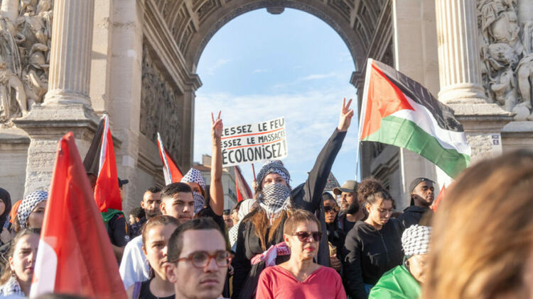 "Освободете заложниците". Какво поискаха демонстрациите по света за Израел и Газа