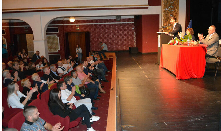 Корнелия Нинова подкрепи местната съветническа листа на БСП и Николай Ставрев за кмет на Хасково