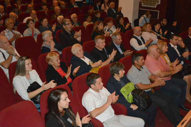 Корнелия Нинова подкрепи местната съветническа листа на БСП и Николай Ставрев за кмет на Хасково