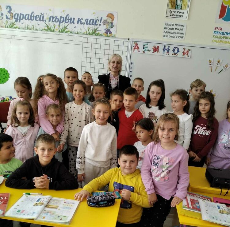 Литературните четения в „Славейков“ продължават и тази учебна година