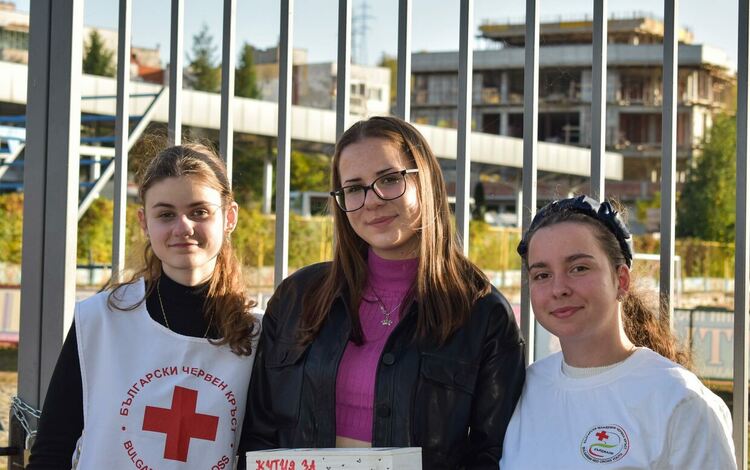 Благотворителна футболна среща в Ардино събра средства за  лечението на малкия Мурад