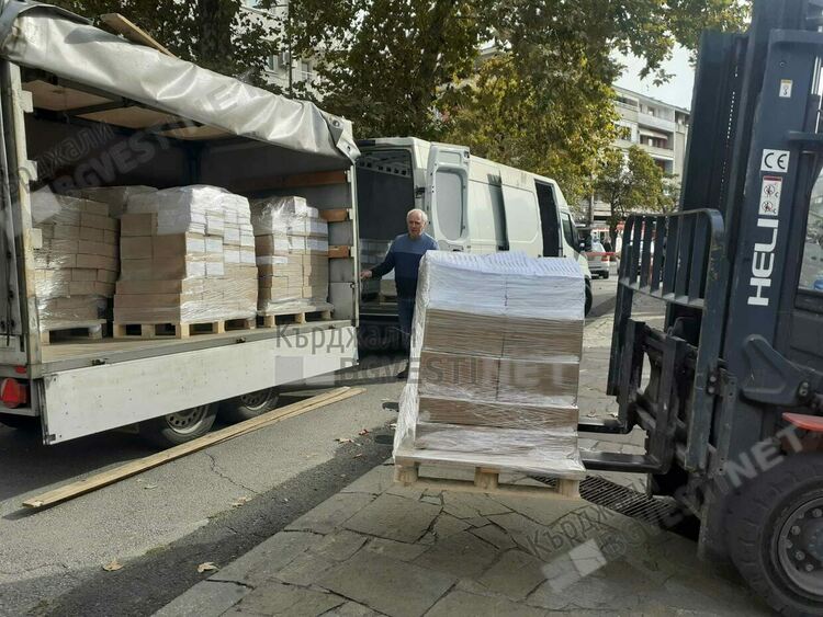 Над 330 000 бюлетини за местния вот пристигнаха в Кърджали