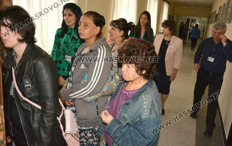 12 работодатели предложиха позиции на трудовата борса в Хасково