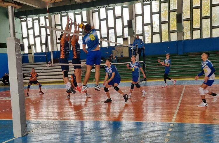 Юношите на ВК АРДА откриха сезона с бърза победа над Сливен Волей