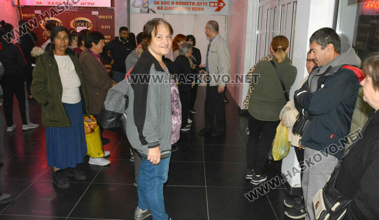 12 работодатели предложиха позиции на трудовата борса в Хасково