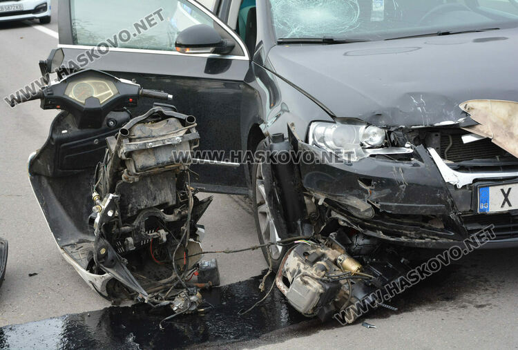 Шофьорът, блъснал моторист, е с положителна проба за алкохол